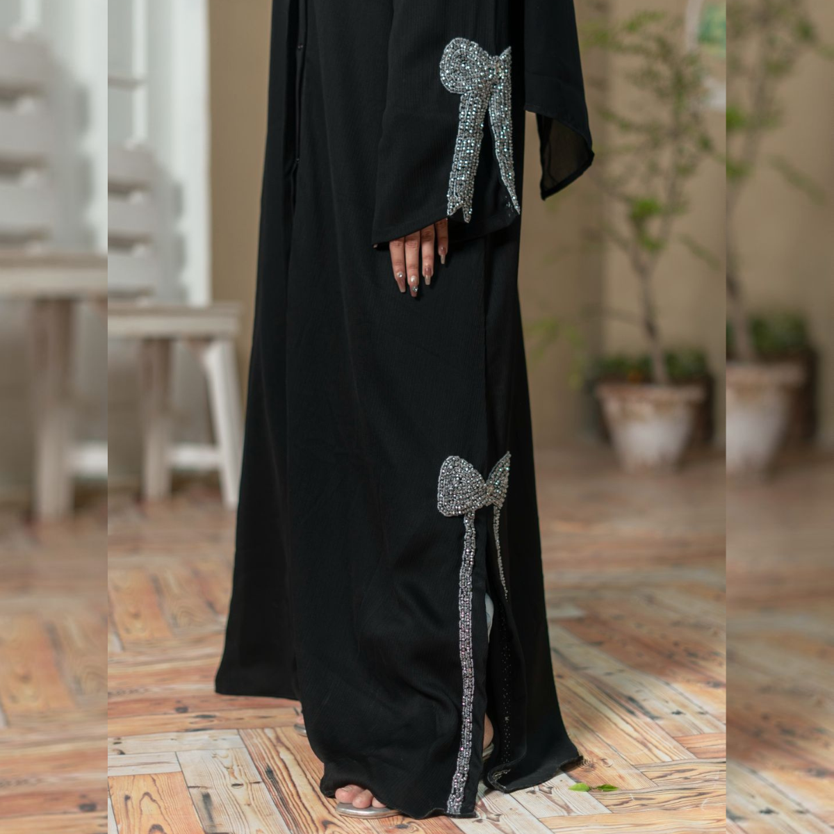 Royal Bow Abaya