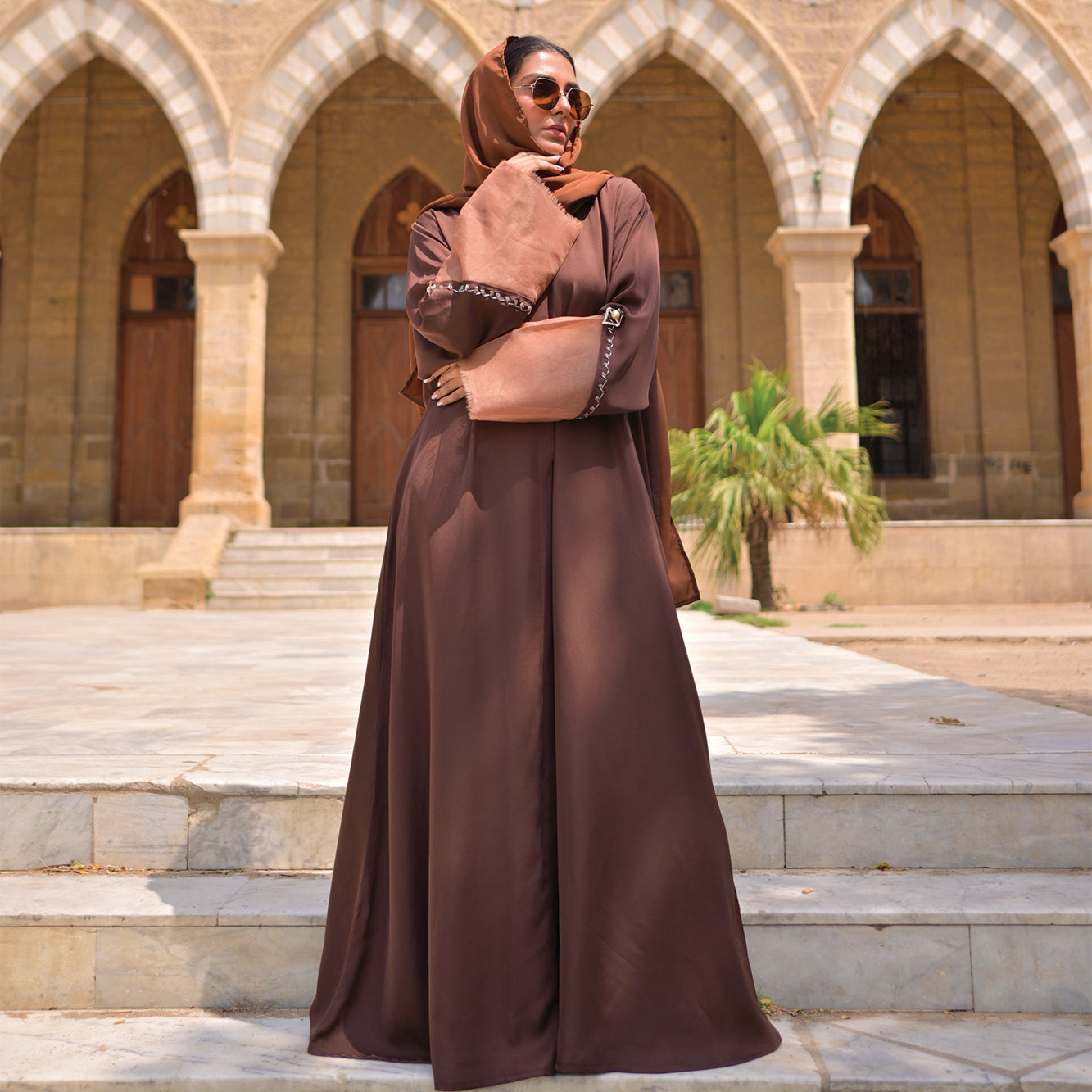 Hadiqa Abaya