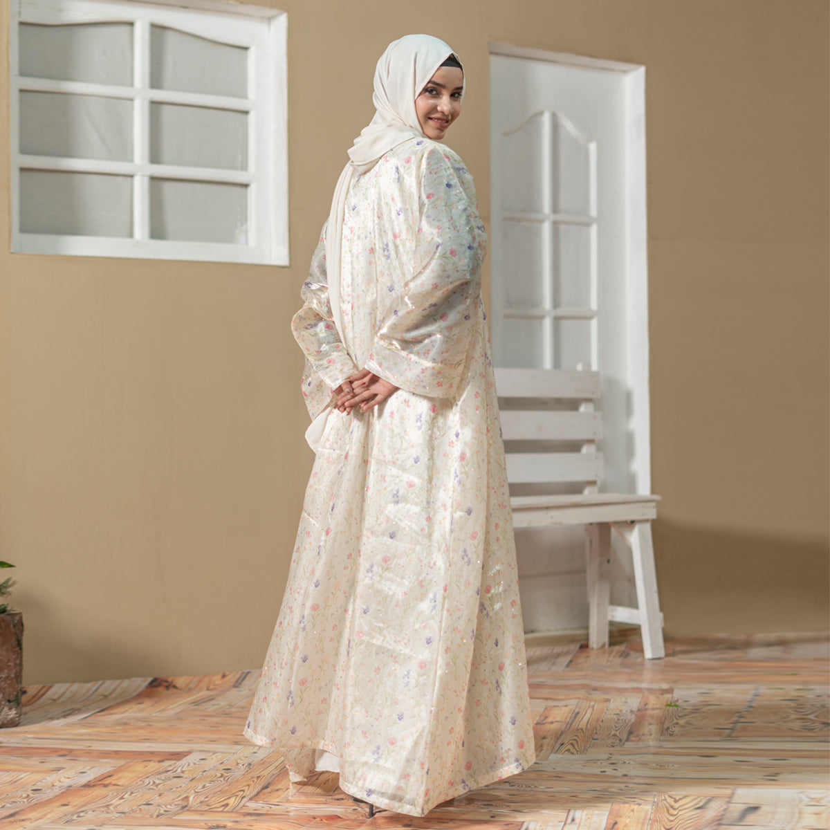 Luna Flora Abaya