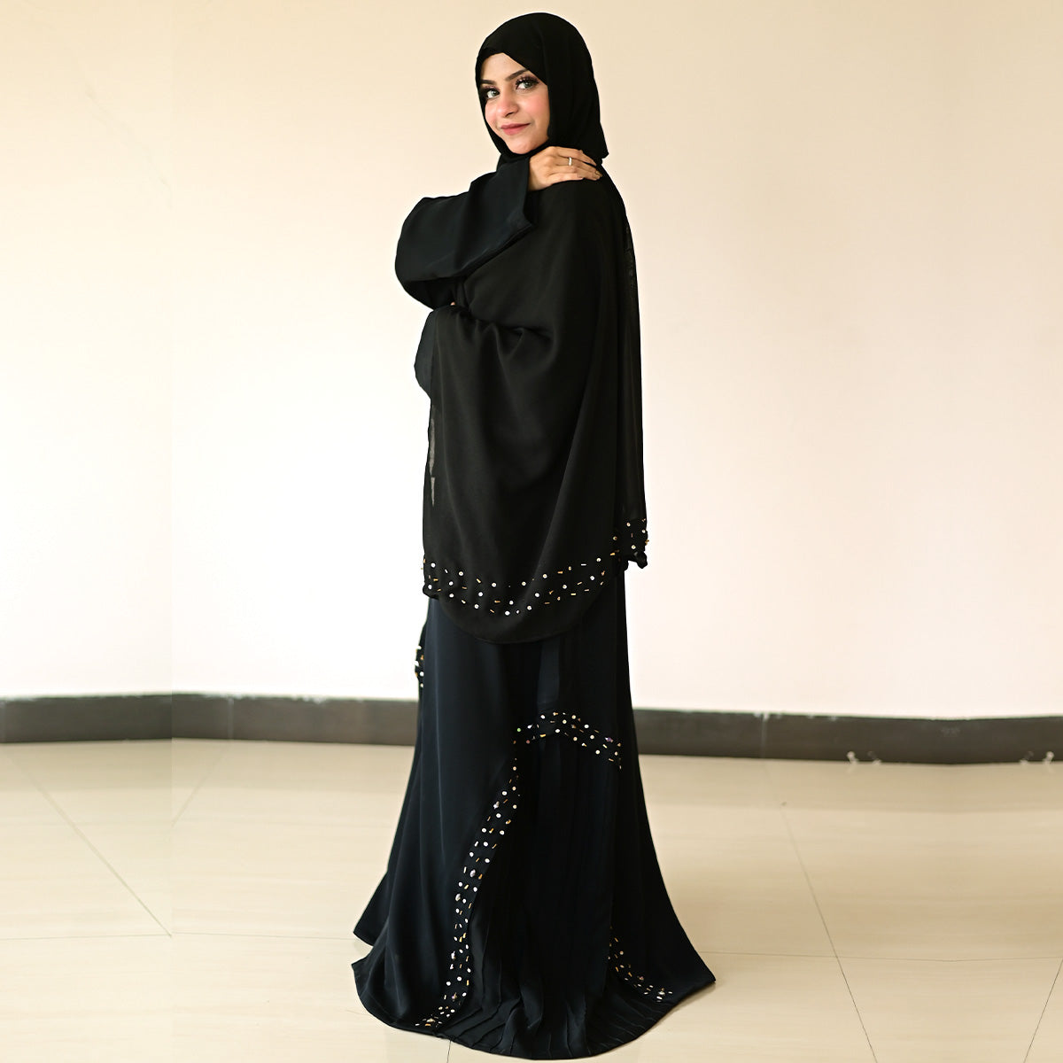 Black stoned abaya