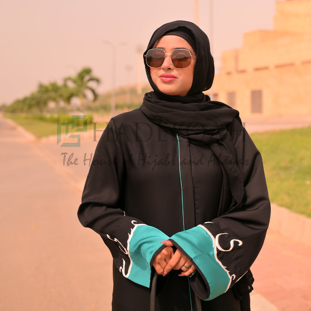Calligraphy Abaya-G