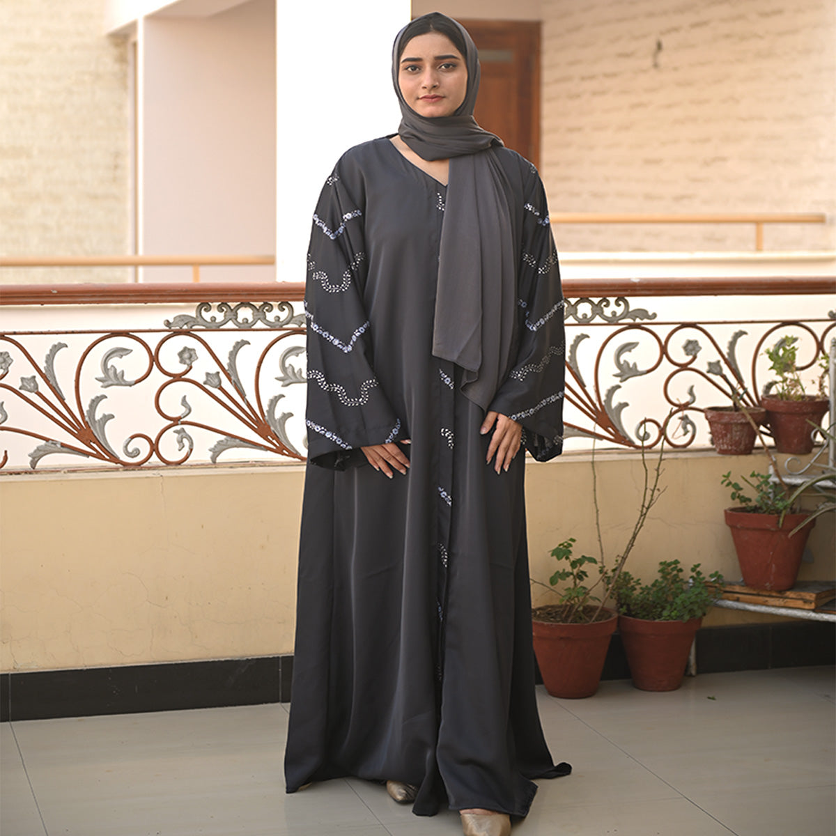 Dove Abaya