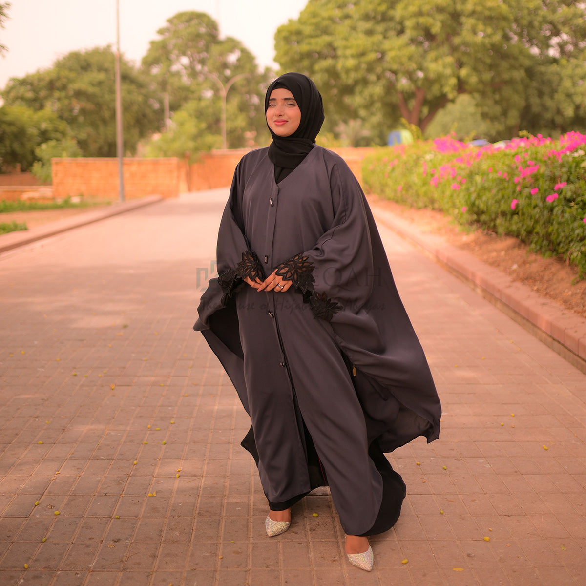 Lotus Cape Abaya