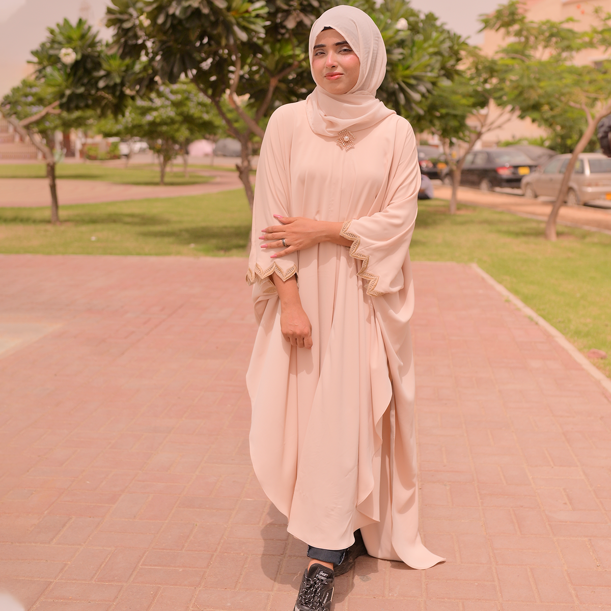 Pearl Cape Abaya-Ivory