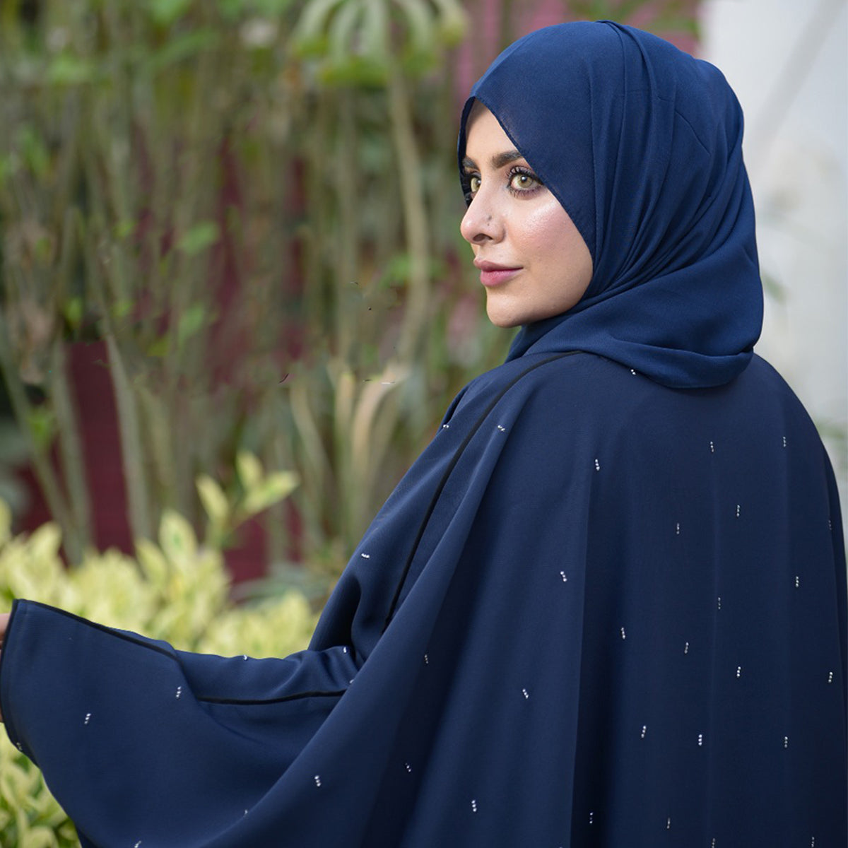 Prussian Blue abaya